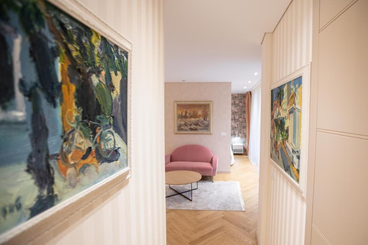 Seven Luxury Suites Tiranë Luaran gambar