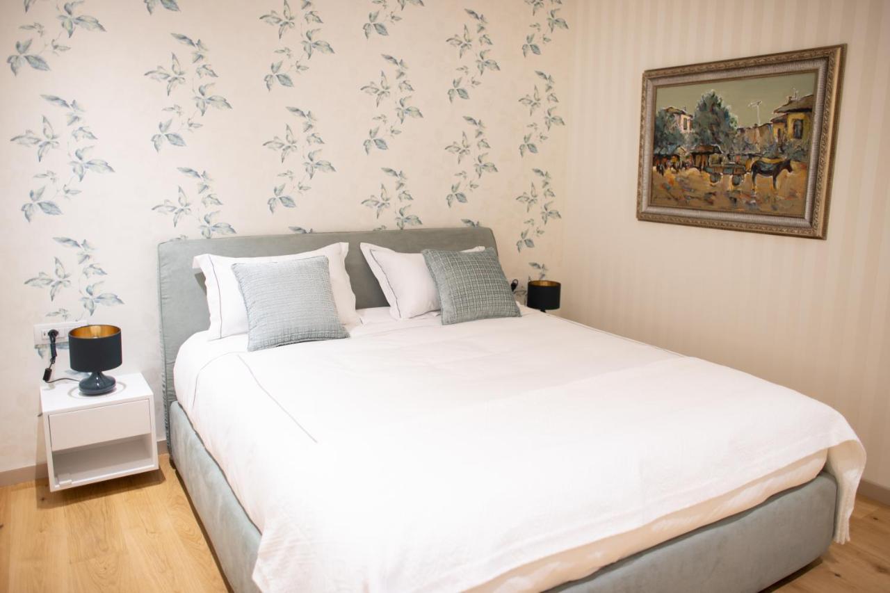Seven Luxury Suites Tiranë Luaran gambar